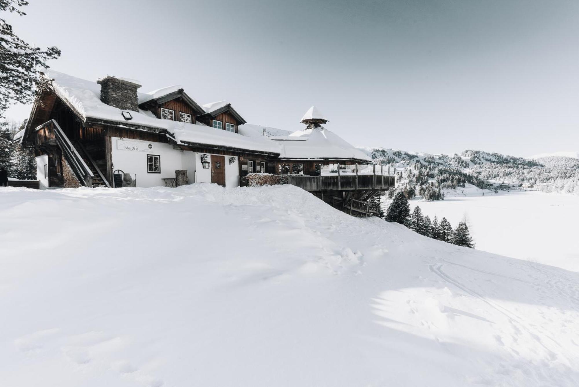 Mei Zeit Huettendorf Turracher Hohe Exterior foto