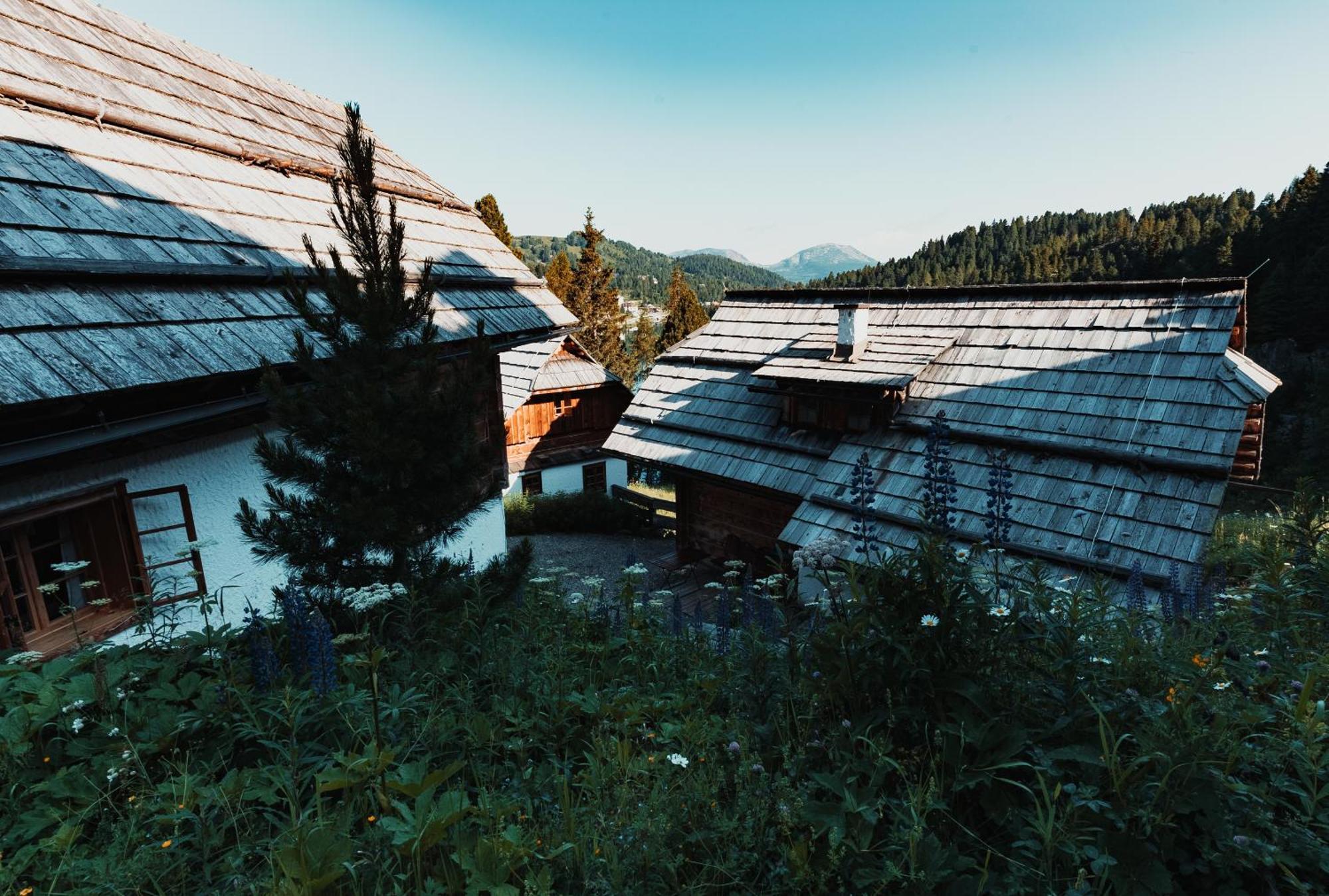 Mei Zeit Huettendorf Turracher Hohe Exterior foto