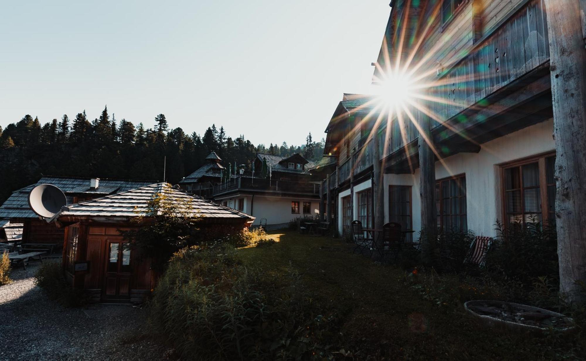Mei Zeit Huettendorf Turracher Hohe Exterior foto